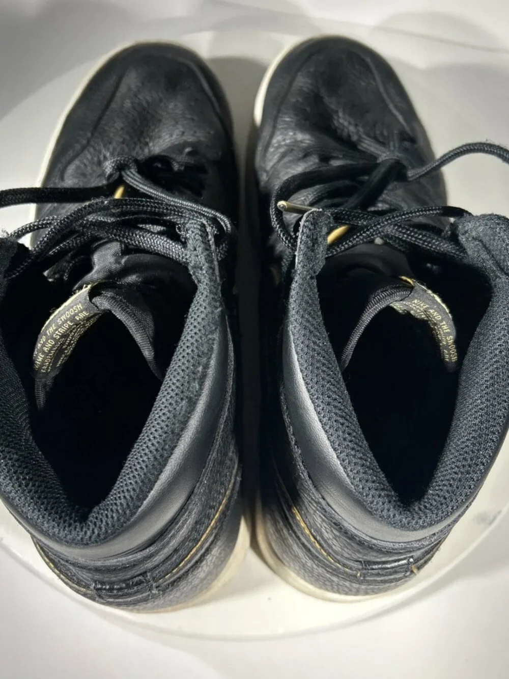 Nike Air Jordan 1 City Of Flight Mens Shoes Size 10 Black Gold Sneakers Retro OG